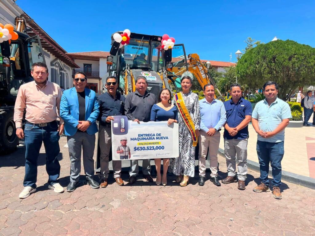 ENTREGA DE MAQUINARIA PARA EL SERVICIO DE NUESTRA COMUNIDAd PALTENSE